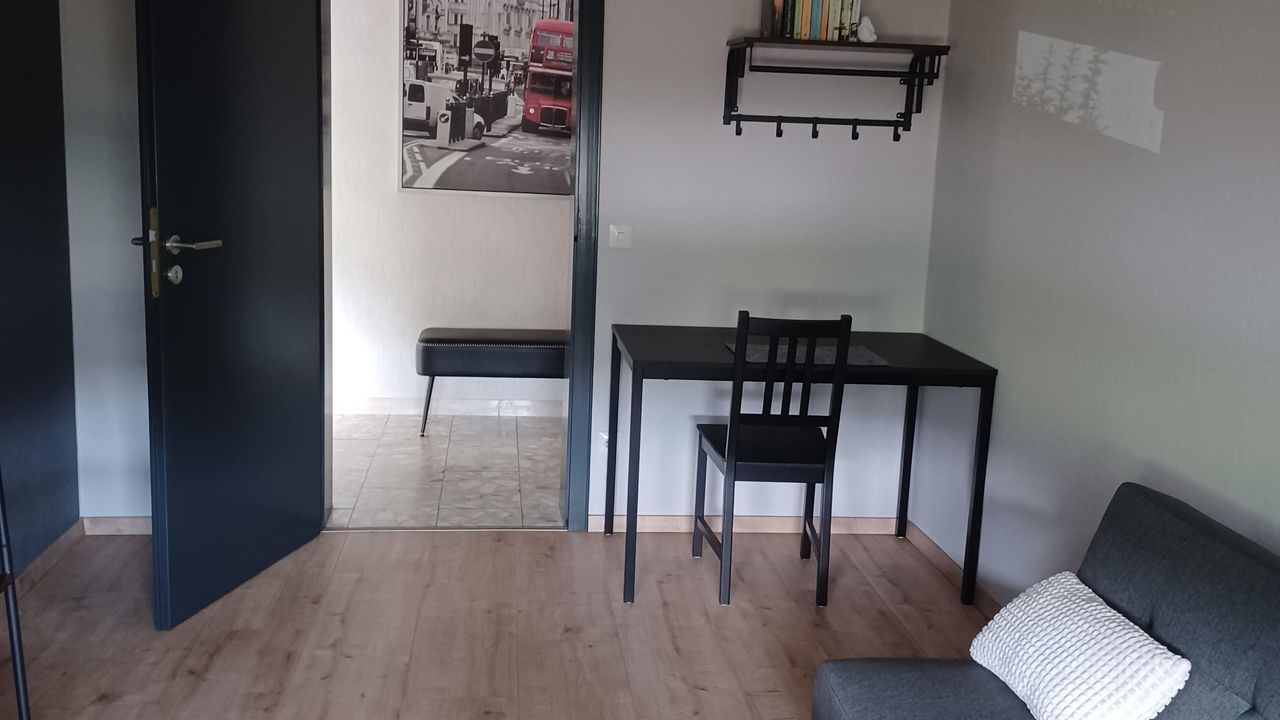 Schlafzimmer für eine Person Foto 2 Schlafzimmer für eine Person Foto 2